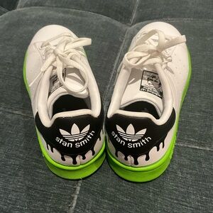 Adidas Stan Smith White and Neon Green Drip Sneakers NEW